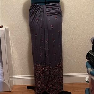 Elegant Gray Maxi Skirt